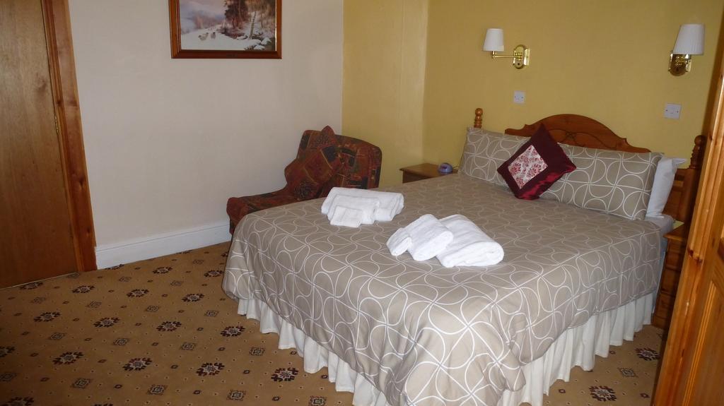 Whitehall Guest House Colwyn Bay Buitenkant foto